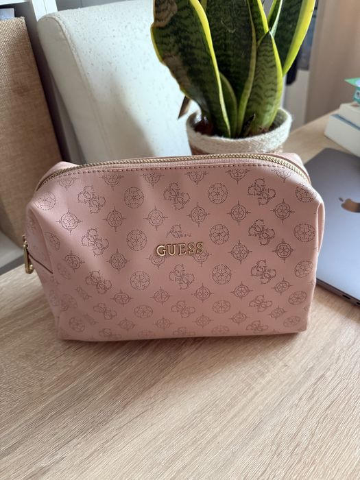 Чанта Guess + Kerastase