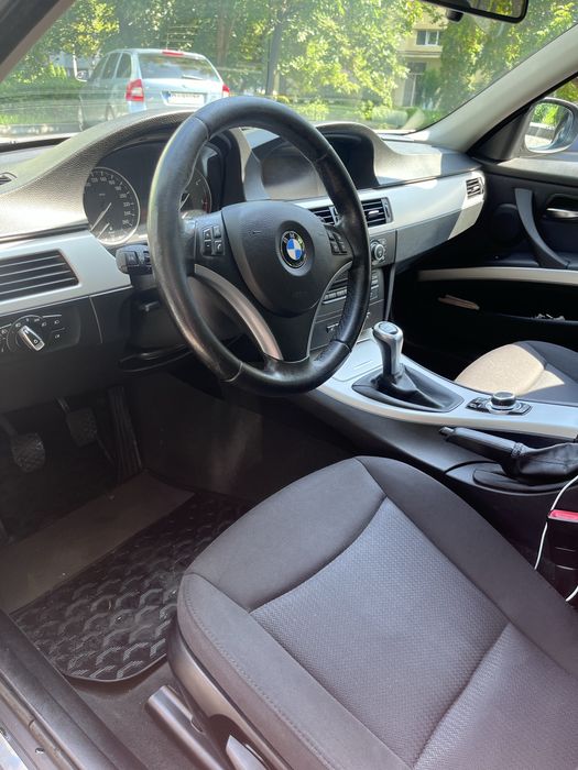 BMW SERIA 3 320D E91