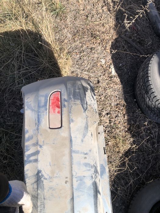 Продаю бампера крайслера