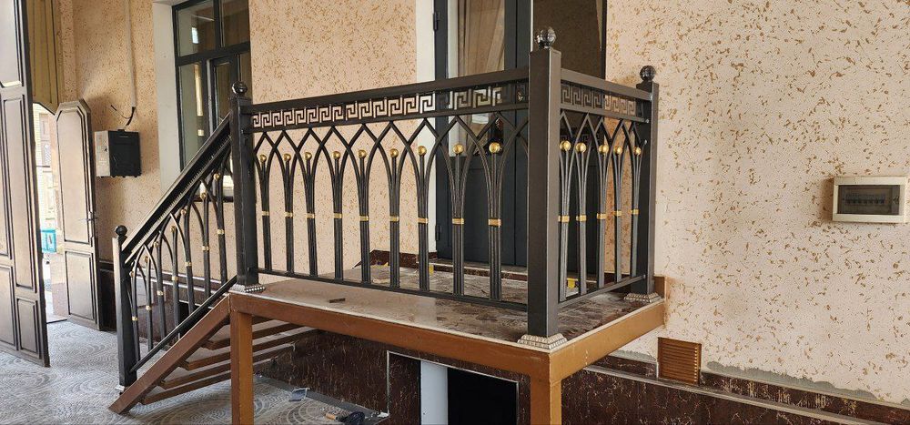 Darvoza panjara sfatli