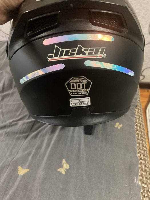 Продам шлем JieKai
