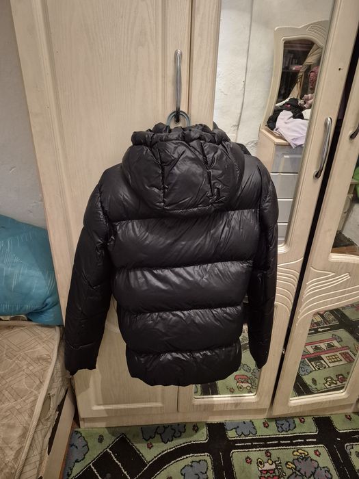 Зимни куртки продам