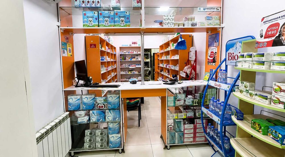 (М) Продаётся коммерческое помещение у рынка Катартал, первая линия