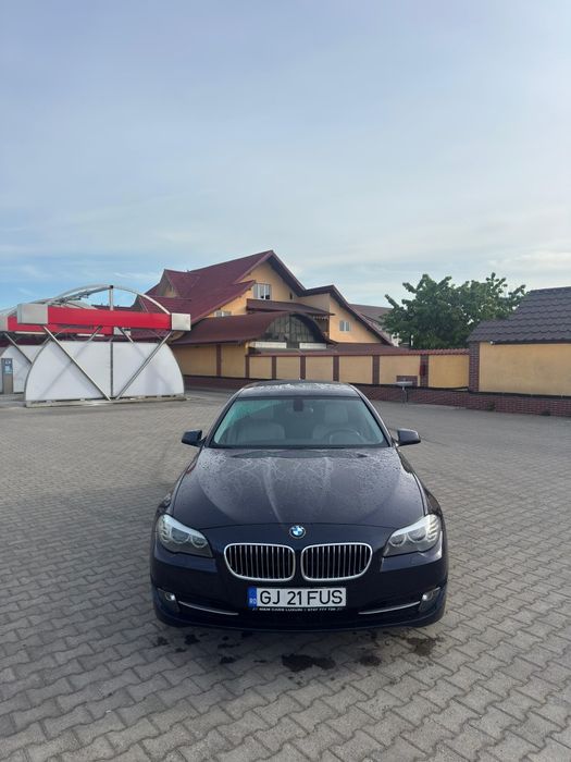 BMW Seria 5 Touring (F11), motorizare 2.0 diesel (520d), an fabricație 2012, cutie automată.