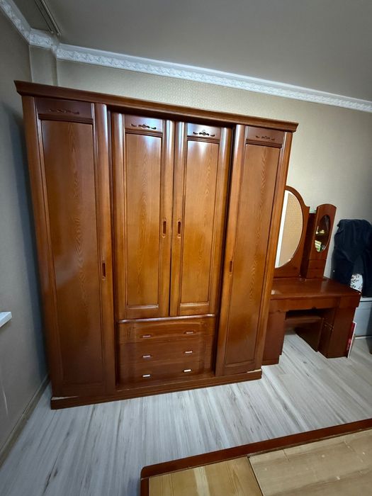 Спальный гарнитур