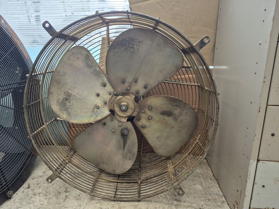 Ventilator/exhaustor