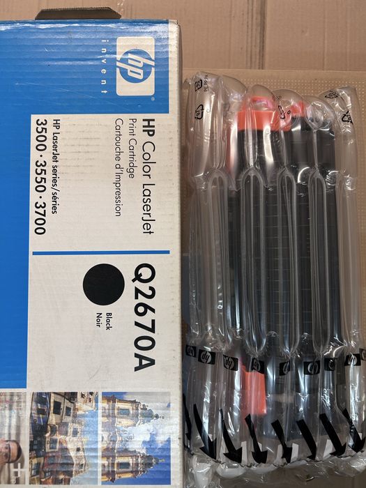 Оригинална черна тонер касета HP Q2670A НОВА и ФАБРИЧНО ЗАПЕЧАТЕНА