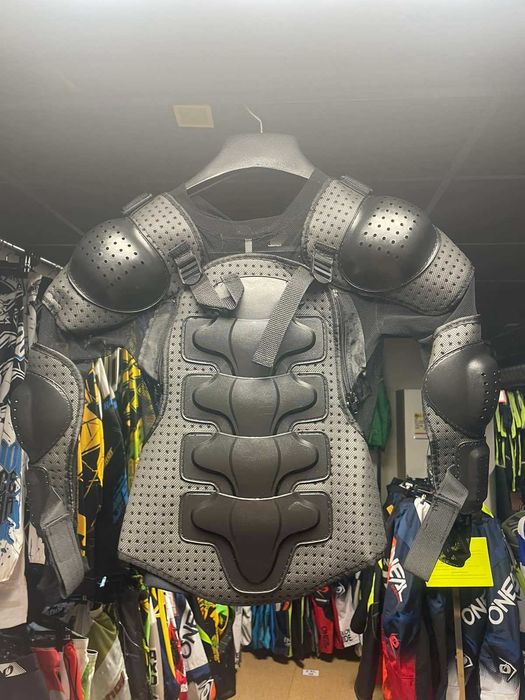 Детска xs размер фокс fox протектор ризница за дете момиче