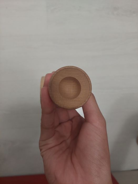 Broken Shape Tracker Roșu