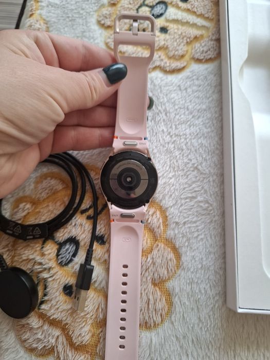 Смарт часовник самсунг