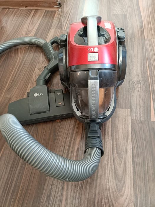Пылесос Lg V83209UHA