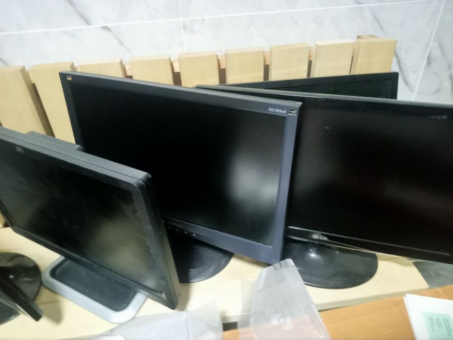 Мониторы , без шнуров