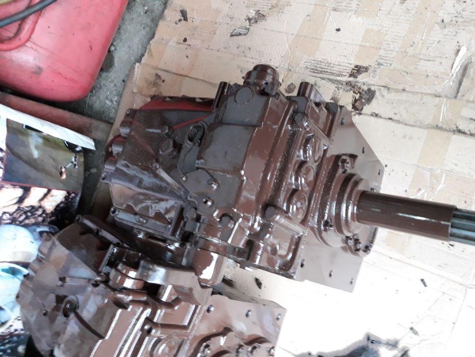 SC PETRO DIAMED vinde Cutii de viteza taf si saviem