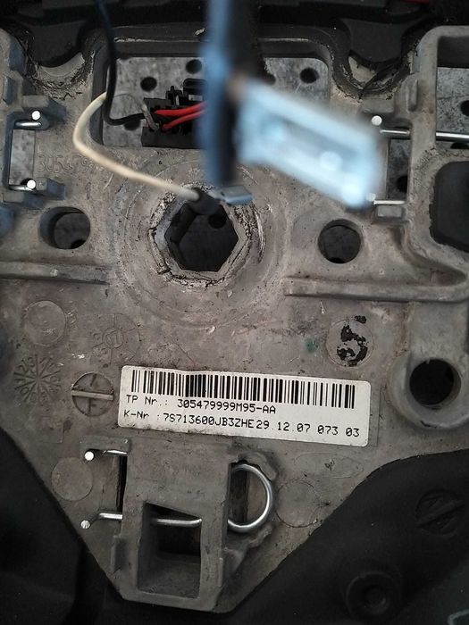 Volan piele cu comenzi ford mondeo mk4 2007 7s713600jb