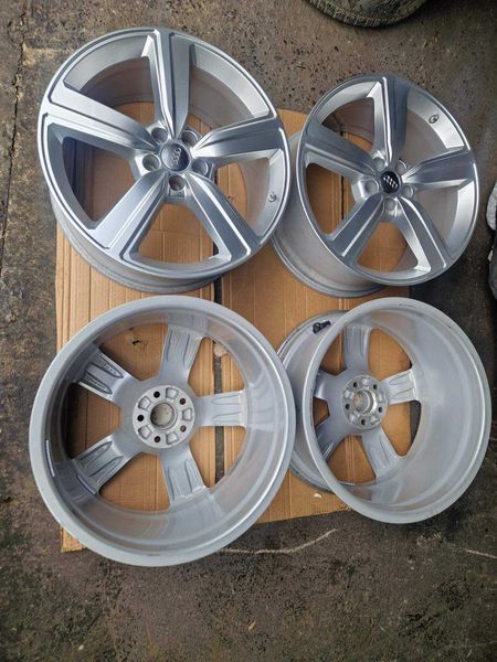 Audi A6 R20
4KE 601 025 6 S
4 бр. оригинални джанти