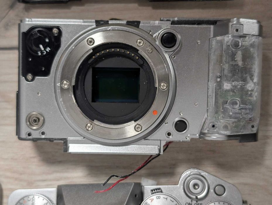 Aparat Fujifilm X-T5 defect, pentru piese
