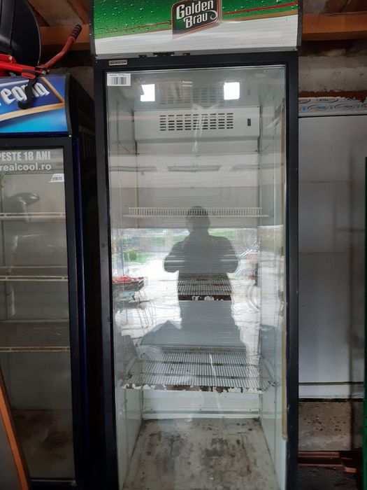 Vând frigidere pentru bar,,magazine, sau terase