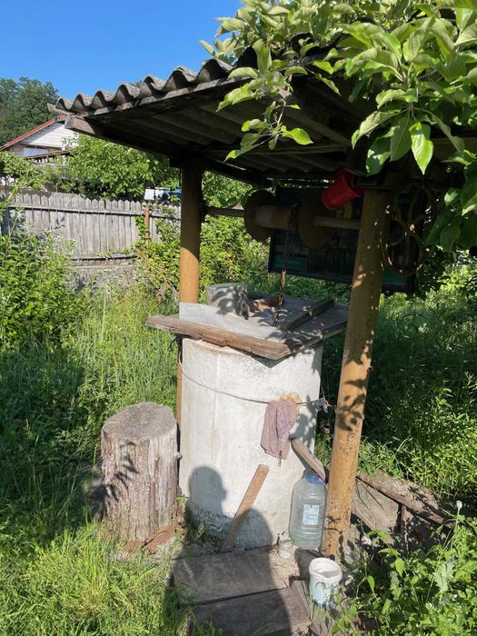 Vand Casa + teren 12.000 mp in Cernisoara, sat Modoia, Valcea