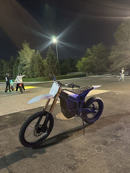 Talaria Komodo электромотоцикл