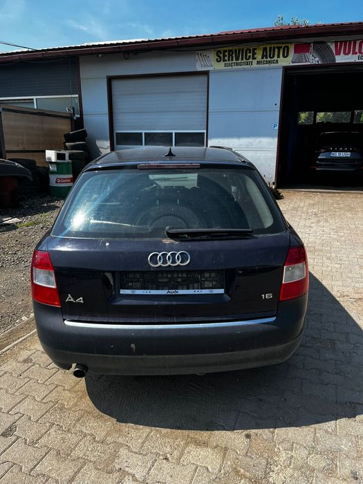 Elemente Caroserie Audi A4 B6 Variant 1.6i ALZ fabricat 2003