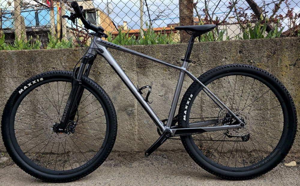 Scott scale 29 цола 1x12 SLX проходни оси Въздушна вилка Rockshox Judy