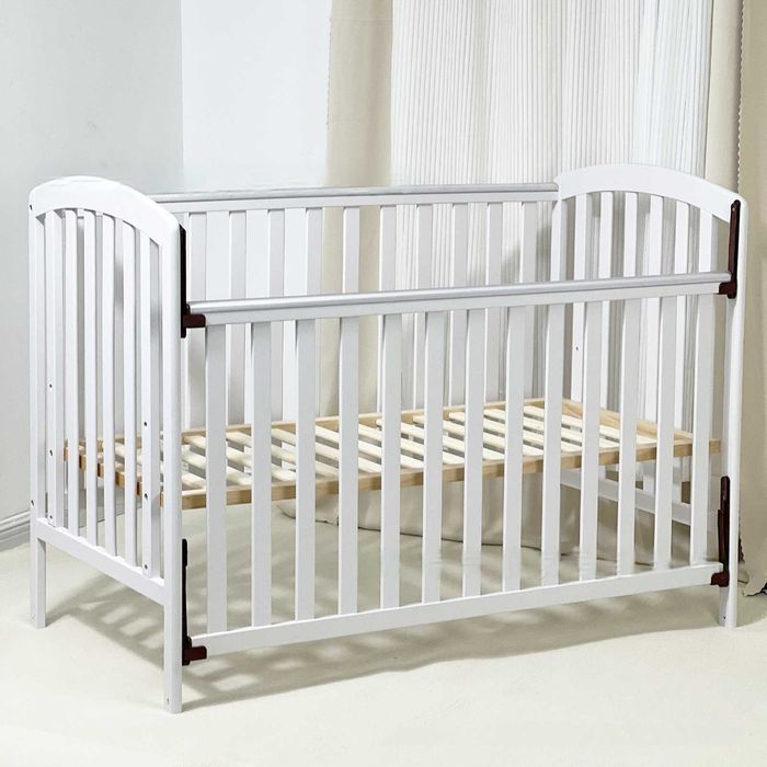 bolalar krovat.  Детская кровать для новорожденных