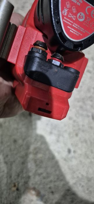 Pistol pop nituri Milwaukee M12 BPRT