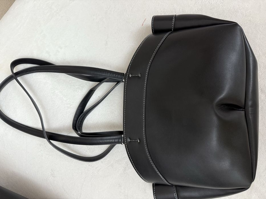 Длинная куртка черного света