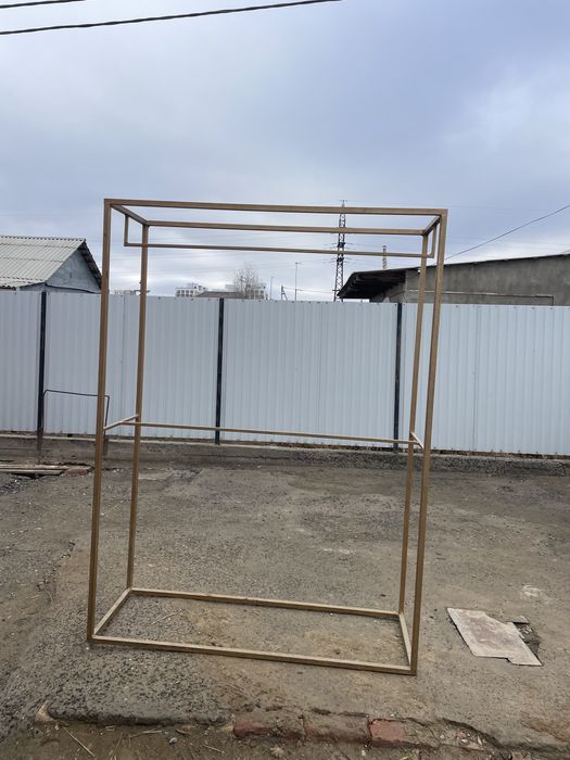 Вешлки для магазин одежды