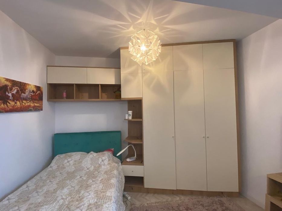 Vand mobila dormitor mdf grosime 5 cm