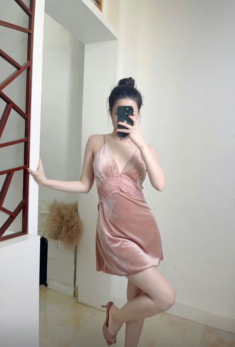 Пеньюар пудрового цвета