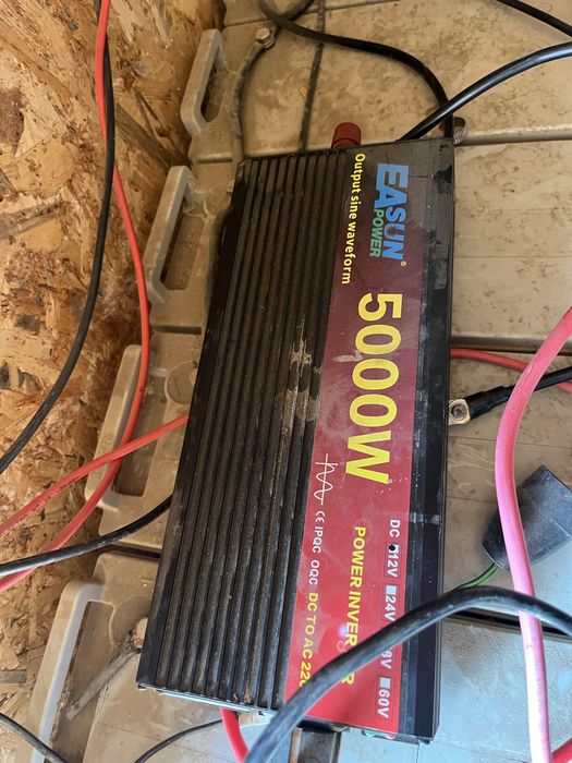 Vand invertor 5000w panouri solare