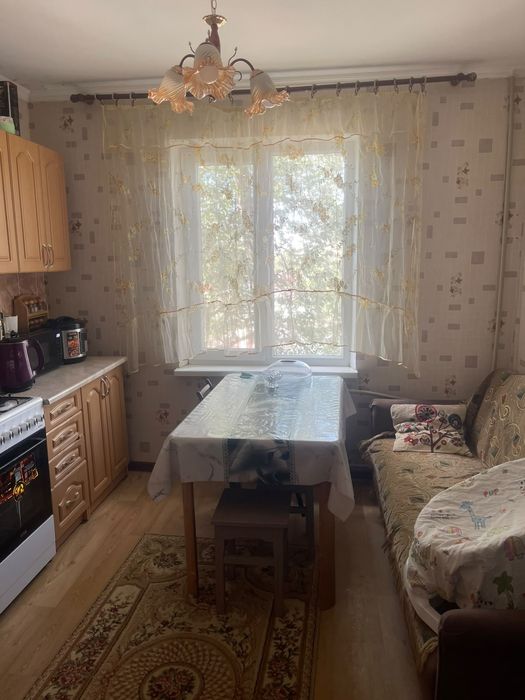 Продам 2-к квартиру
