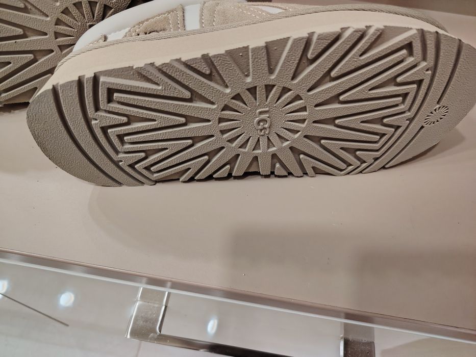 Кецове и чехли чисто нови