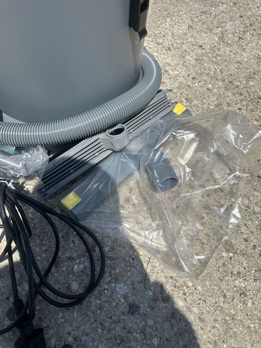 Karcher Aspirator uscat - umed NT 27/1 1380 W