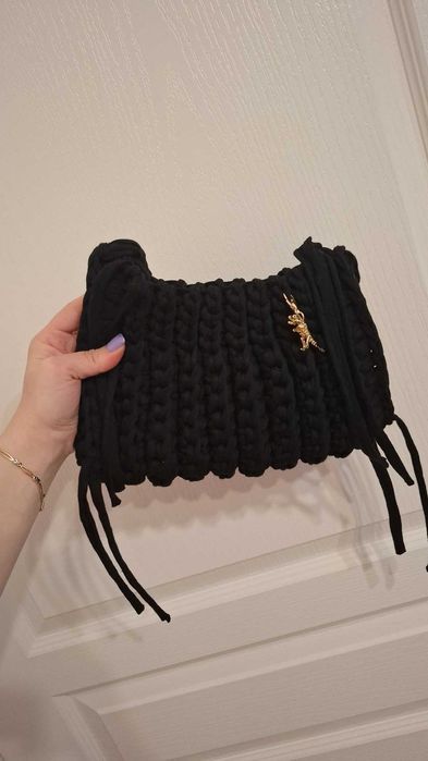 Плетена дамска чанта