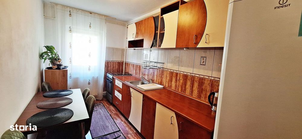 Racadau, la poalele Tampei, apartament 3 camere mobilat/utilat 600Euro