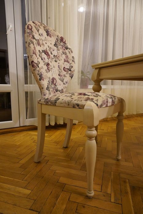 Маса масив и 6 стола