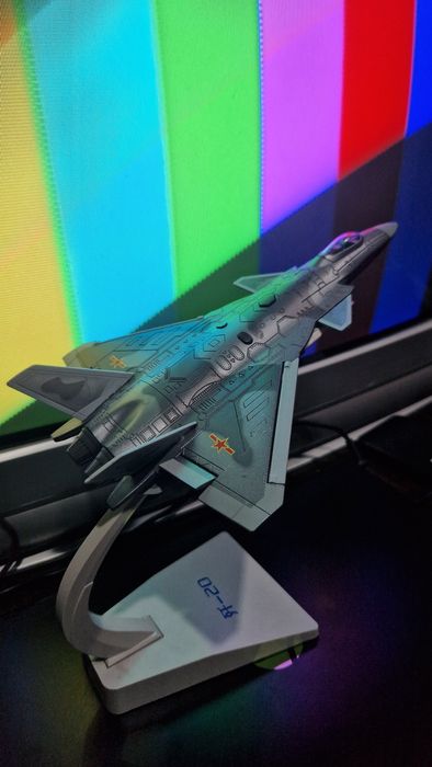 Продам сувенирный самолёт.