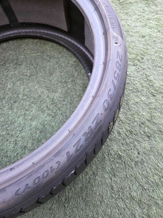 285 30 21 pirelli 1xzbucata