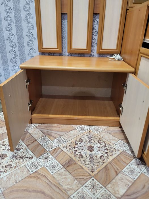 Продам  прихожку в отличном состоянии