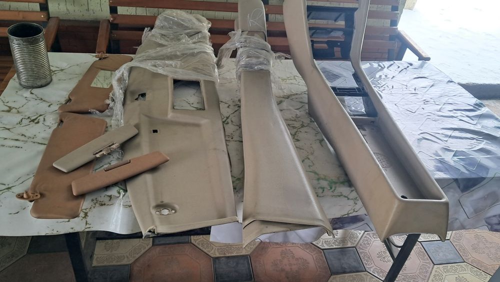 Мерс.124 дверные карты.