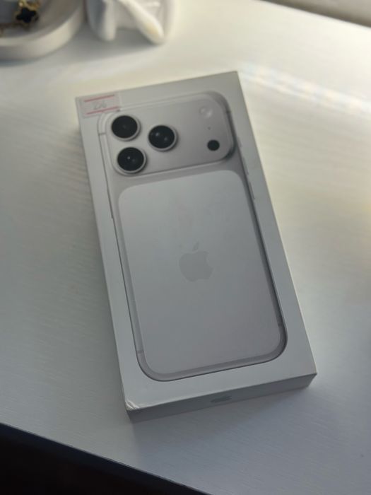 iPhone 17pro сатылады новый