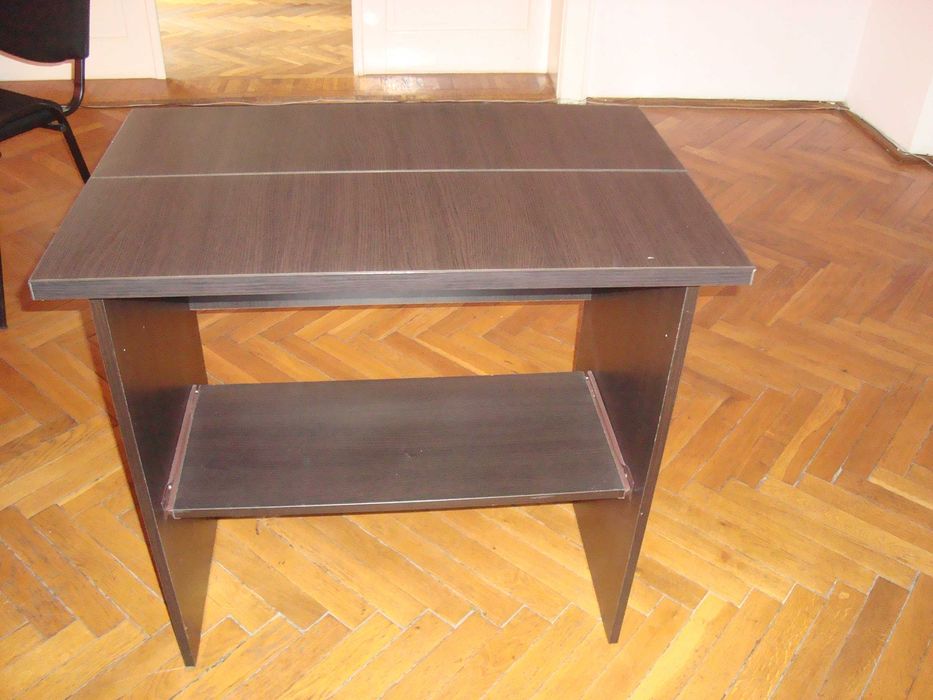 Vand Mobilier Birou