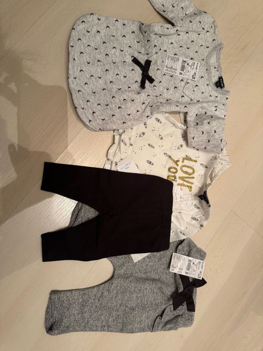 Лот нови дрешки за момиче на марката KIABI 3 месеца