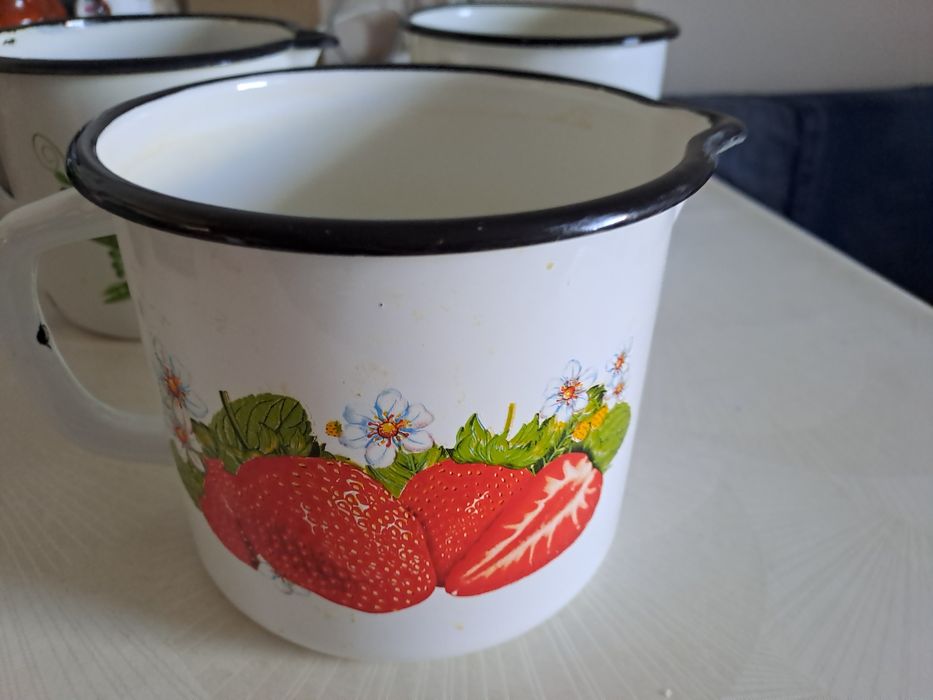 Кружка эмалированная б/у, 1 литр