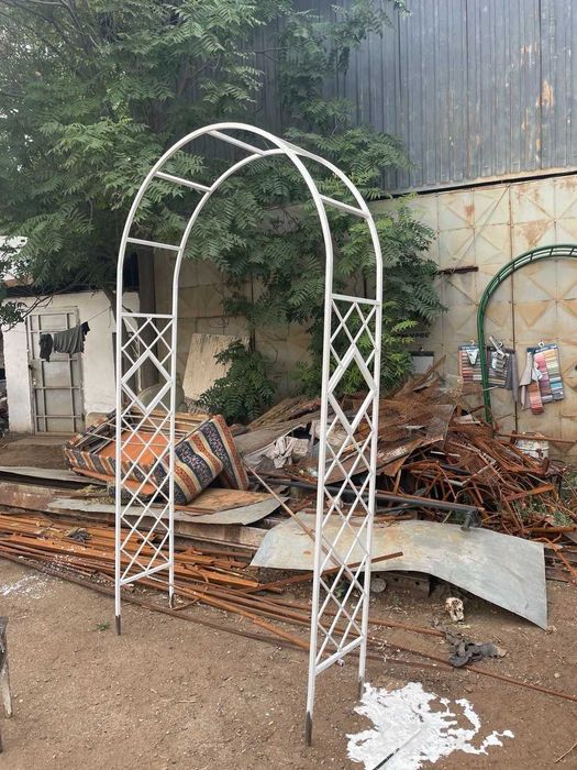 металлические садовые арки