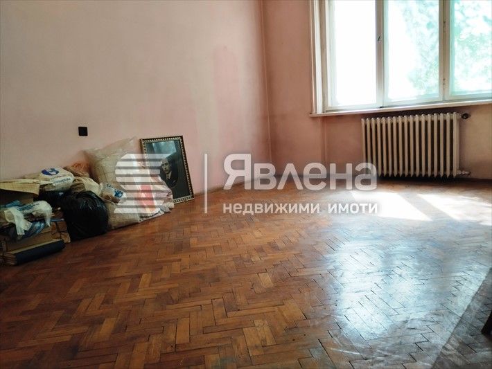 Продава се Тристаен апартамент в Стара Загора, Център - 80 кв.м за 1088 €/кв.м - Снимка #3