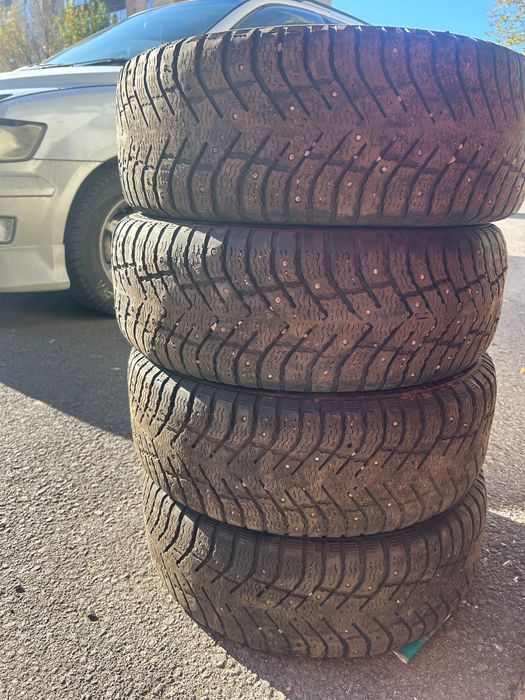 Продам резину 195/55/R15