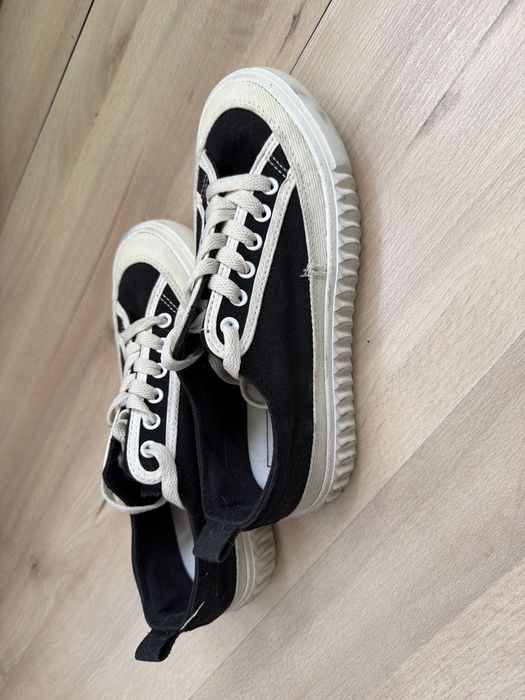 Кеды на высокой подошве